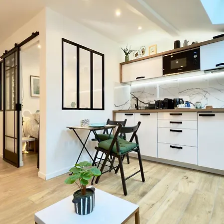 Ze Perfect Place - Magnifique Vieux Appartement